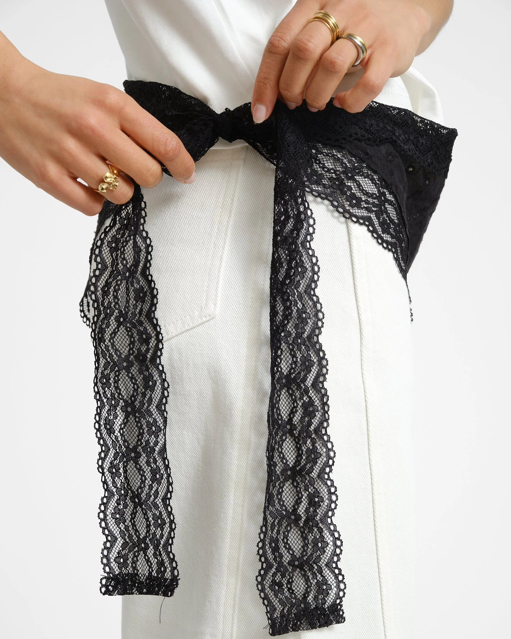 Scarf Crochet Lace Black - Image 4
