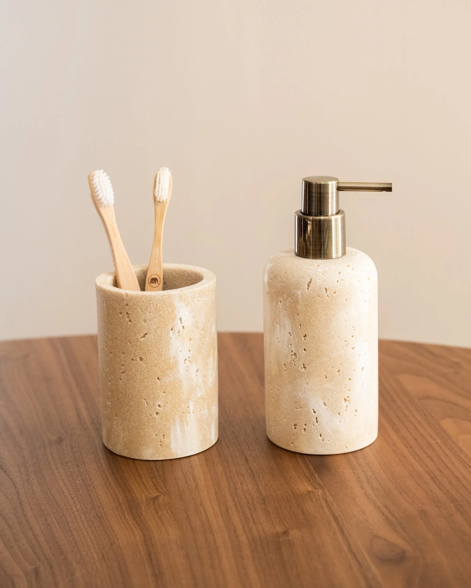 Soap Dispenser Pearl Travertine Look - Image 5