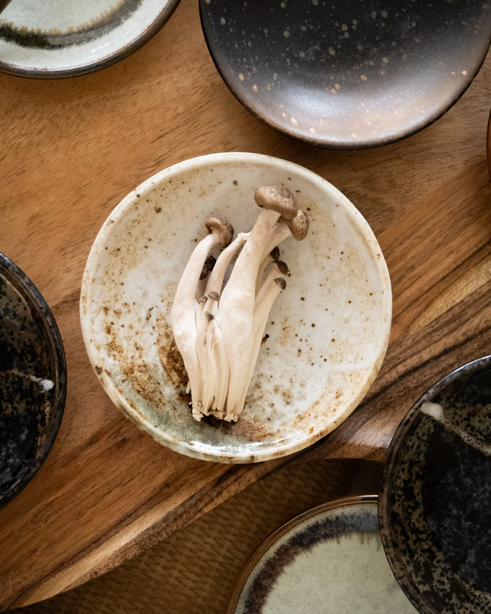 Handmade Japanese Small Plate Yukishino - Image 3