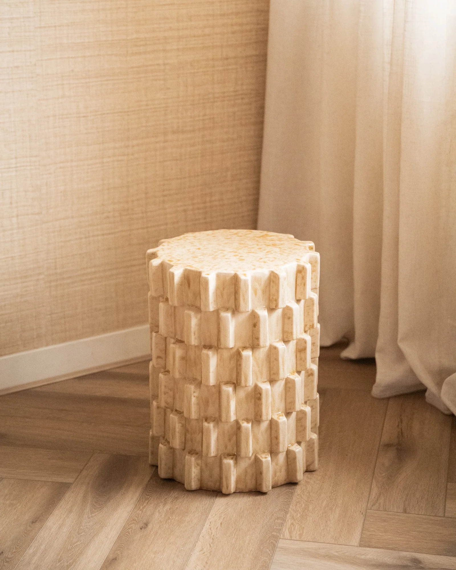 Side Table Axu Ceramic Butter Yellow - Image 4