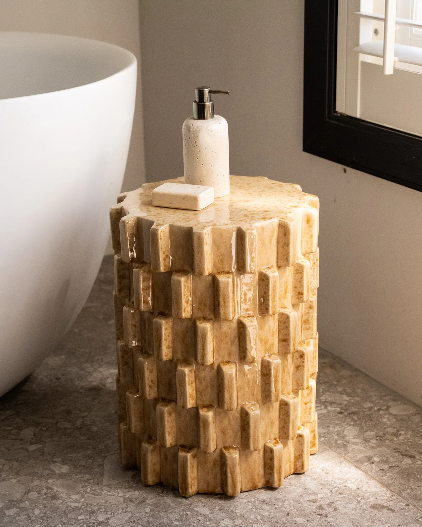Side Table Axu Ceramic Butter Yellow - Image 5