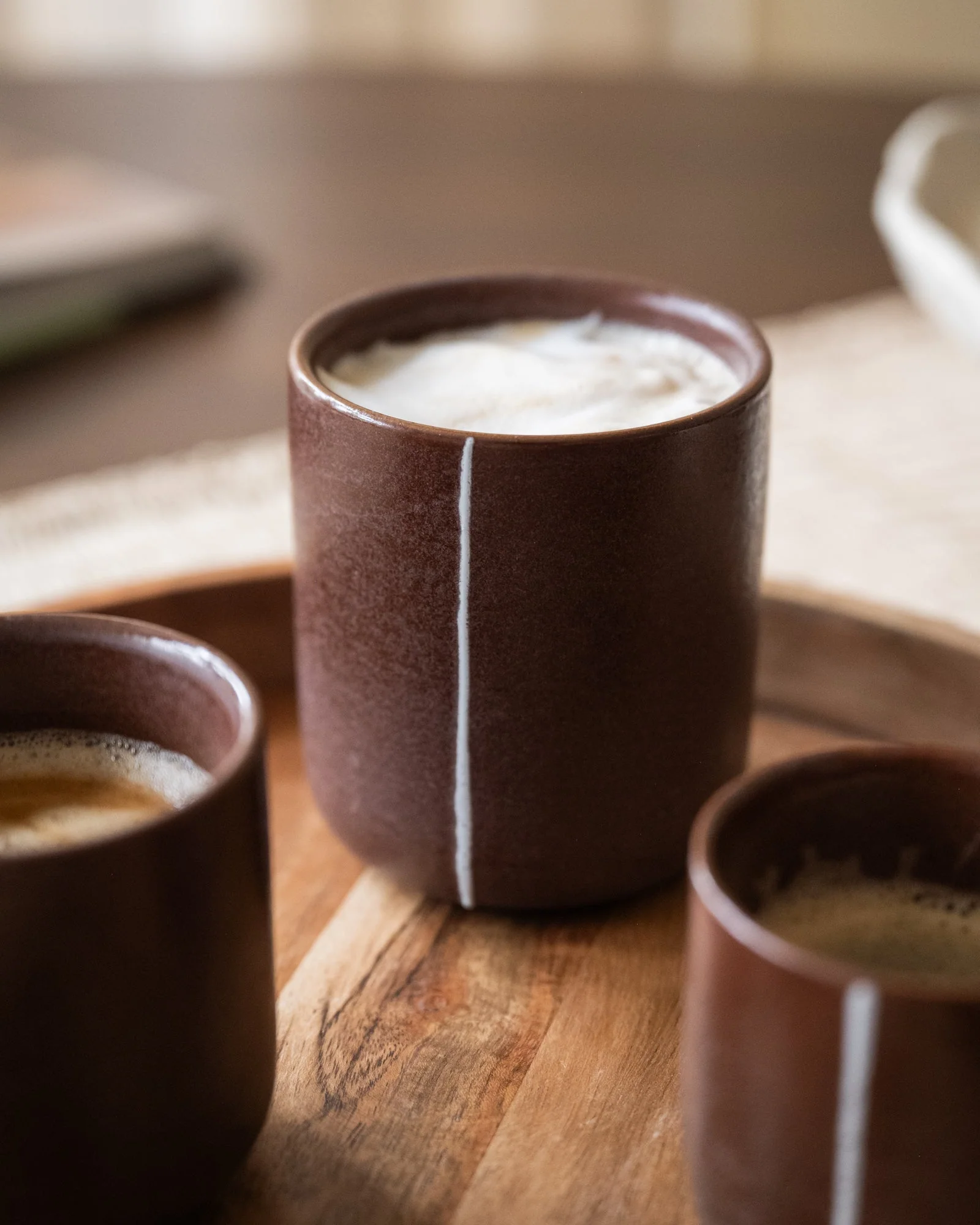 Cappuccino Mug Moa Burgundy Red - Image 3