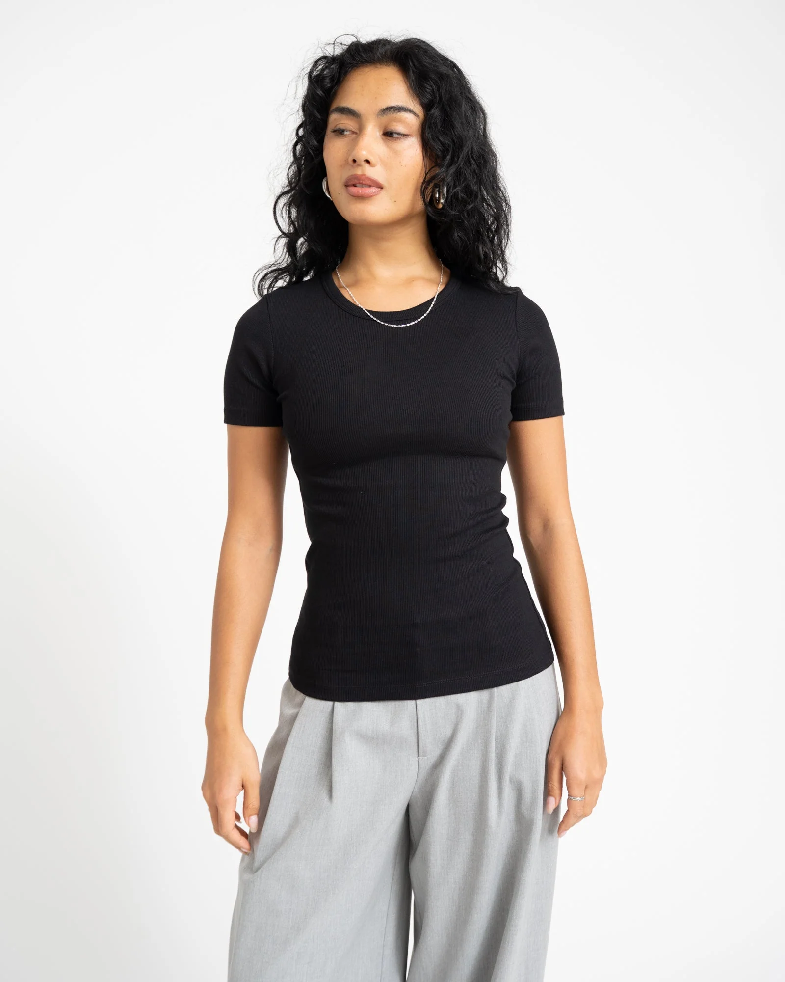 Frankie Rib Tee Black - Image 2