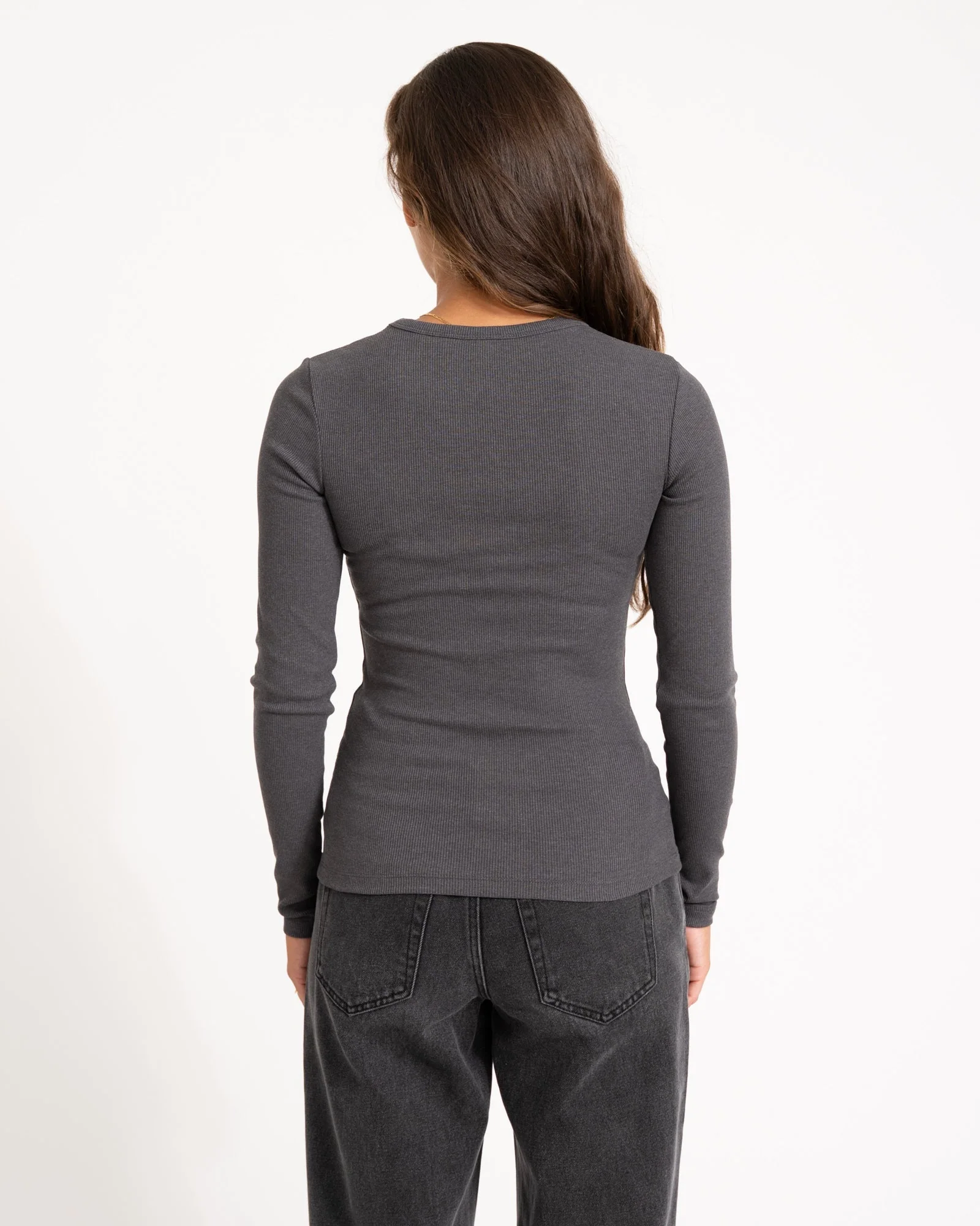Freya Rib Tee Dark Grey Melange - Image 6