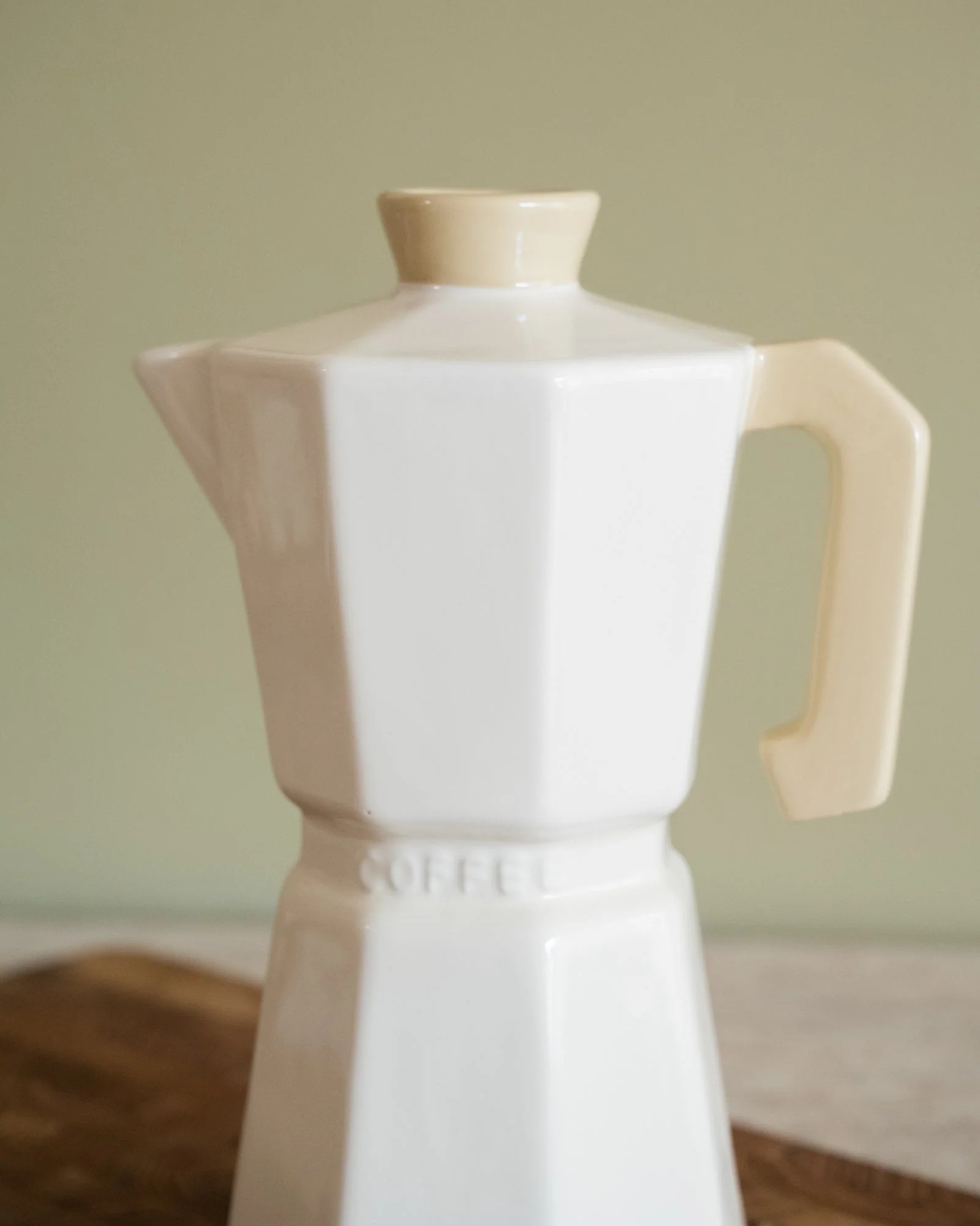 Handmade Vase Percolator Beige - Image 4