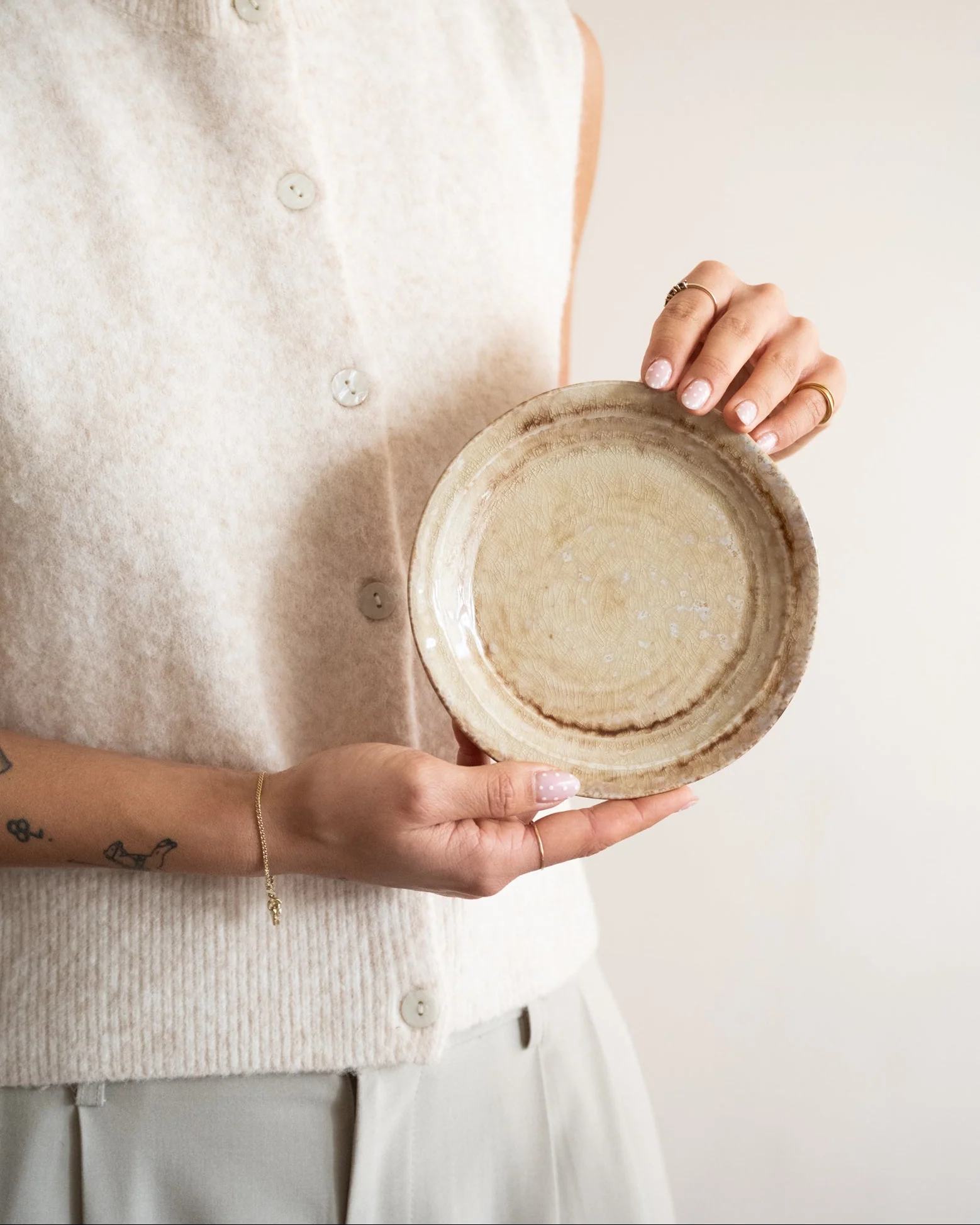 Side Plate Mila Beige