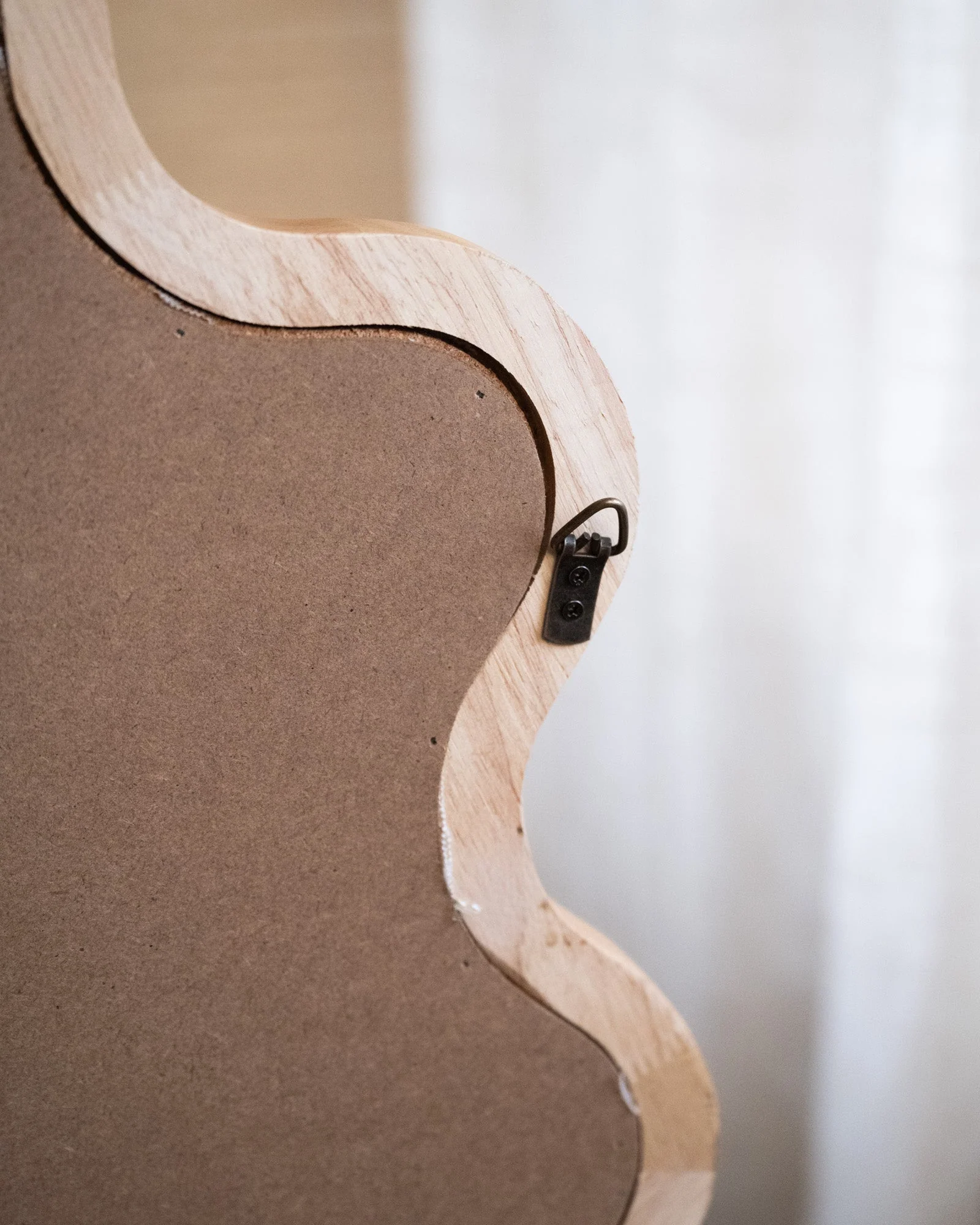 Large Wavy Pinboard Onda Wood - Image 4