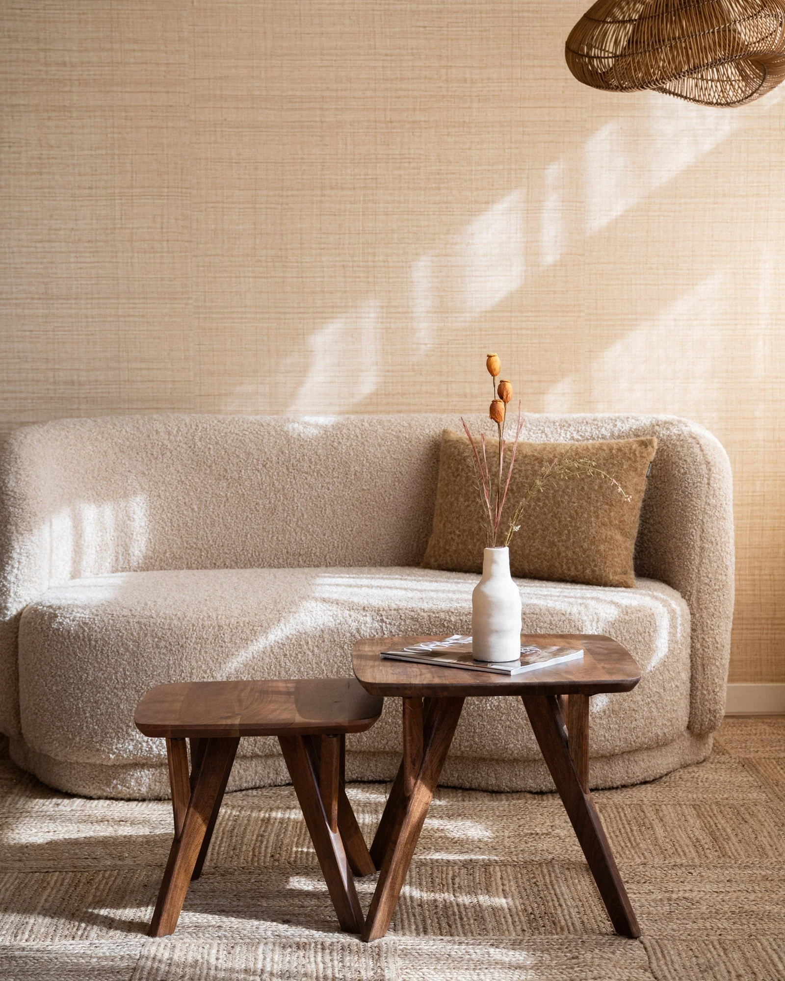 Side Table Quenza Acacia - Image 4