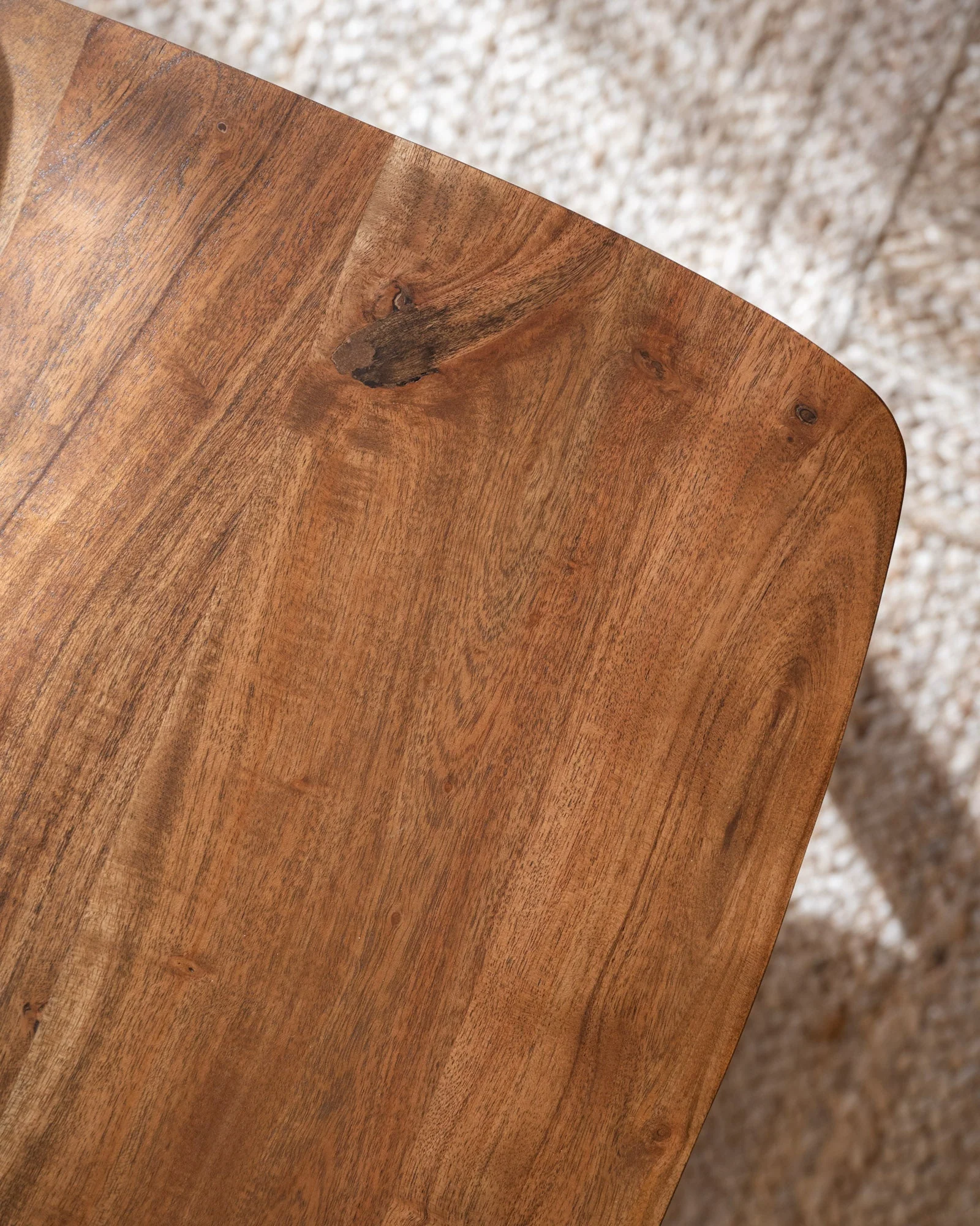 Side Table Quenza Acacia - Image 5
