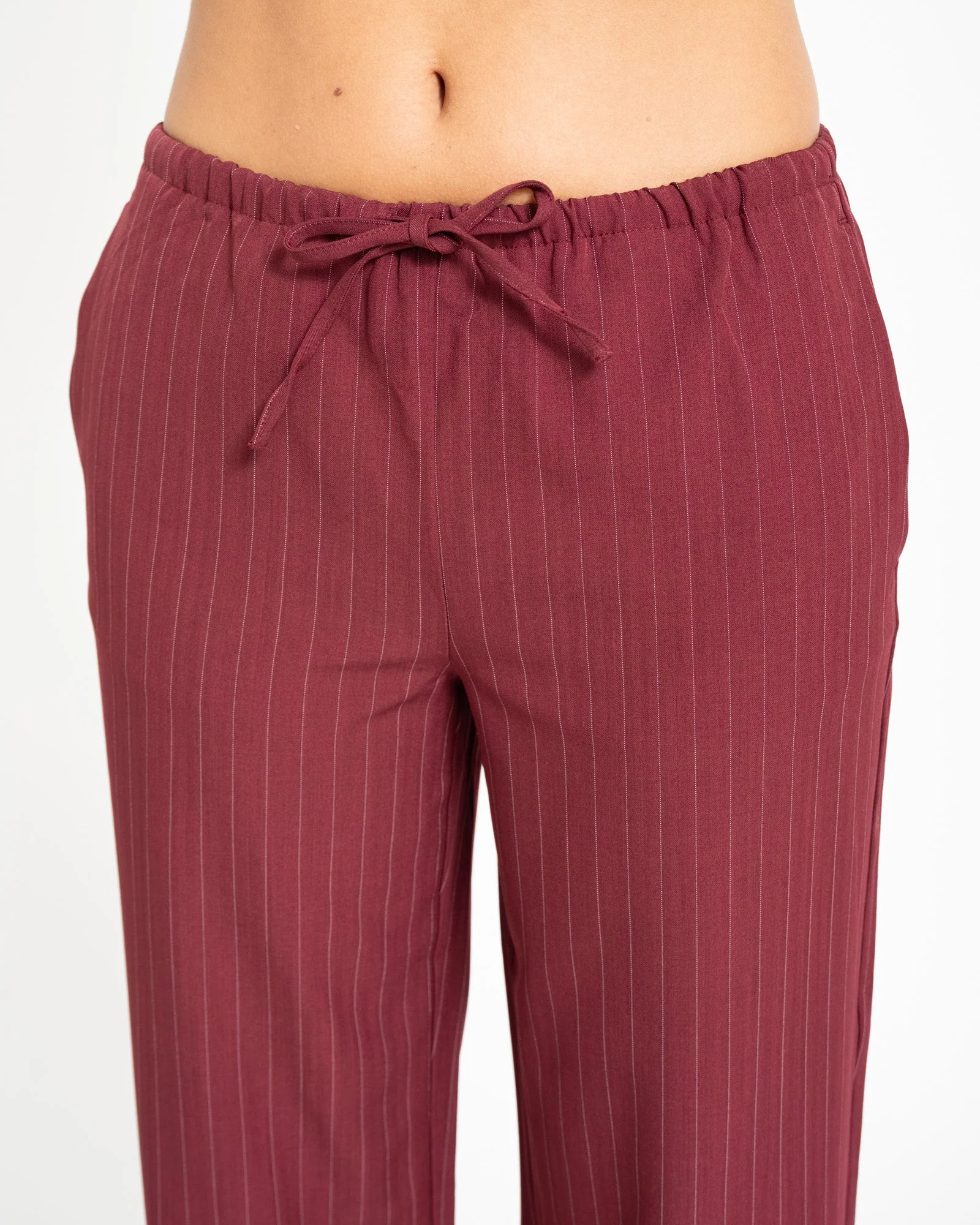 Sarah String Pants Windsor Wine - Image 5