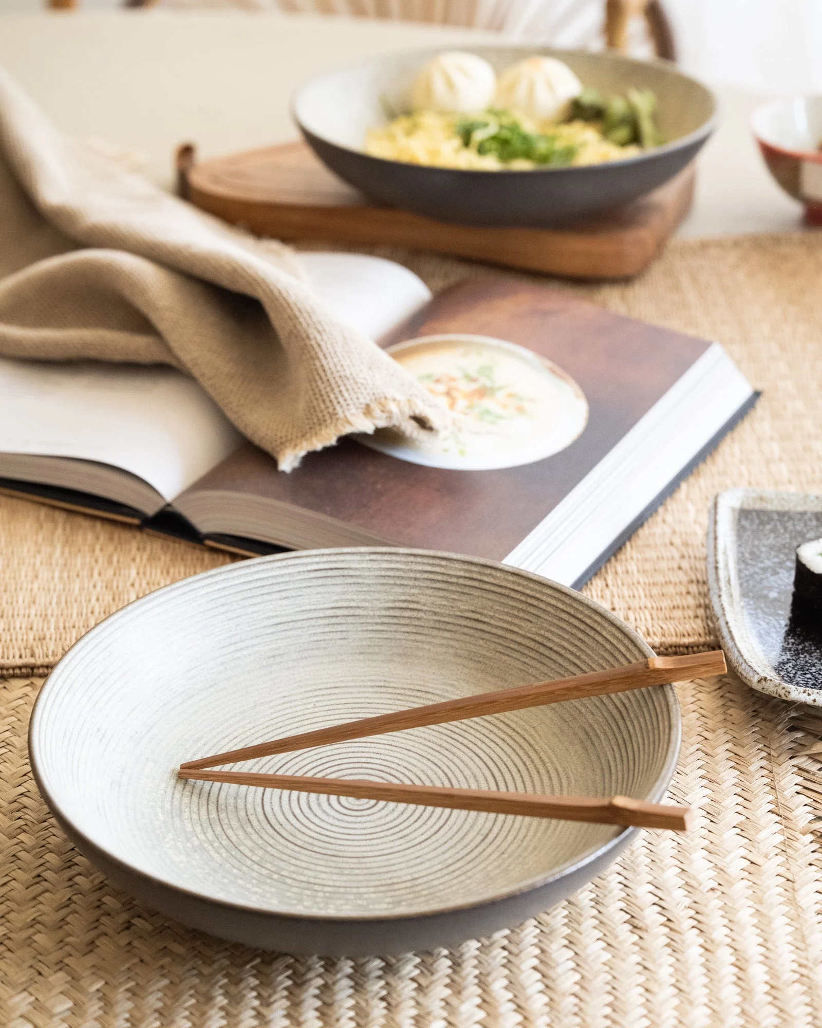 Handmade Japanese Deep Dinner Plate Gold Sand - Image 4