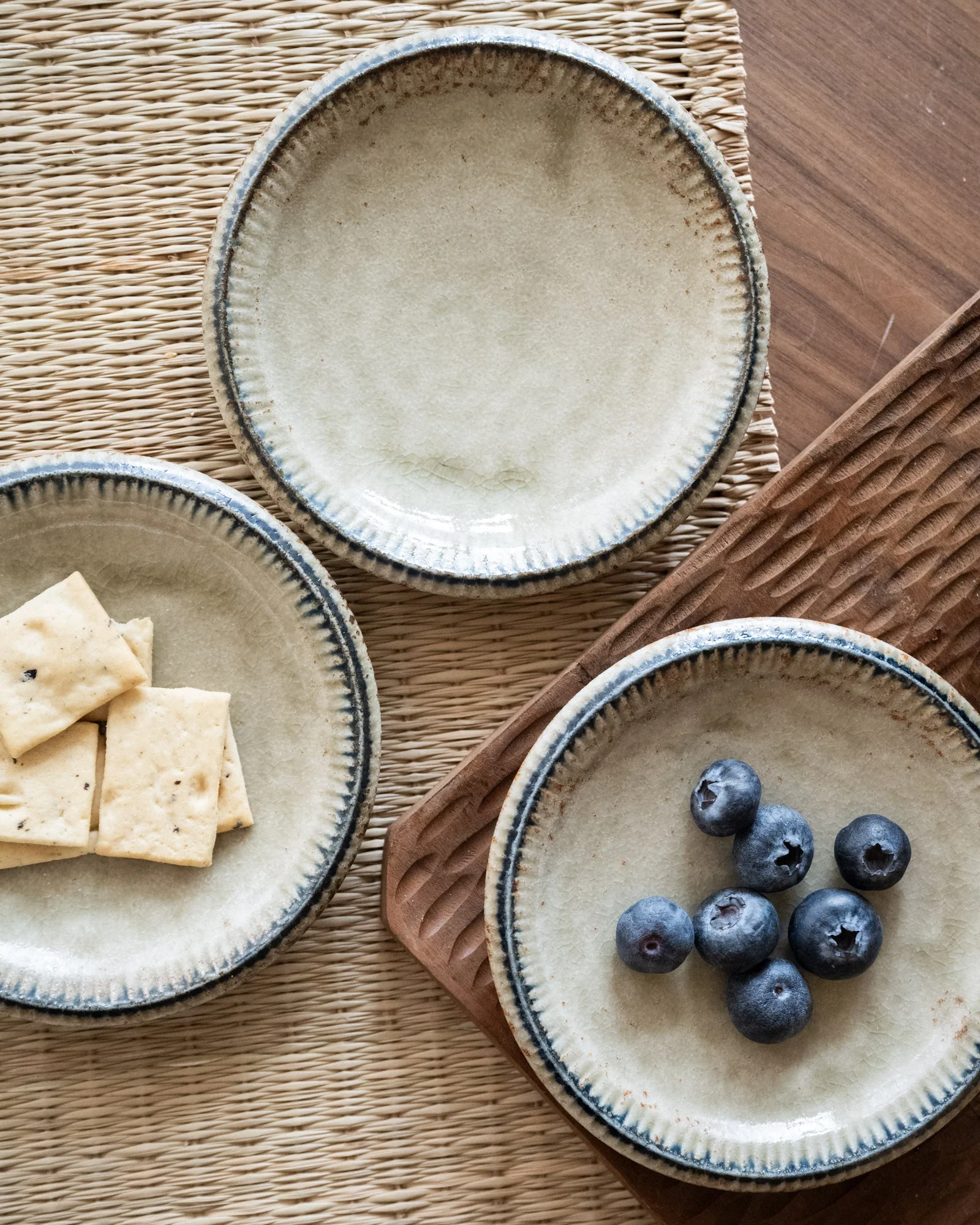 Handmade Small Plate Koshoku - Image 6