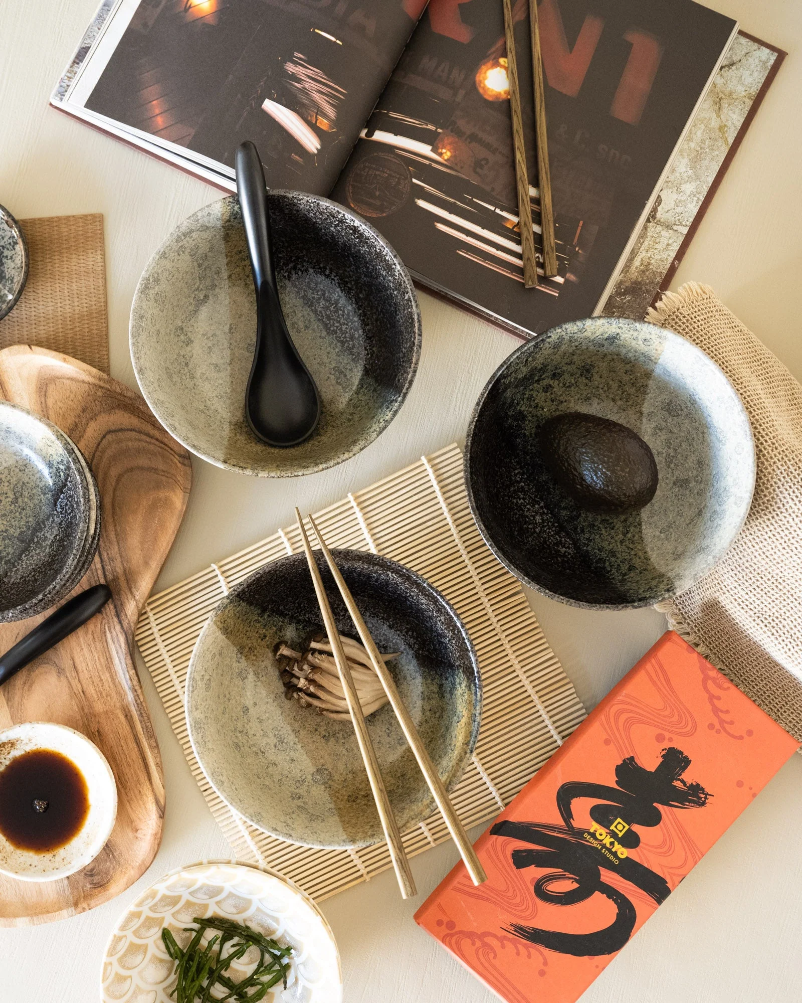 Handmade Japanese Tayo Bowl Oboro Yamakage - Image 3