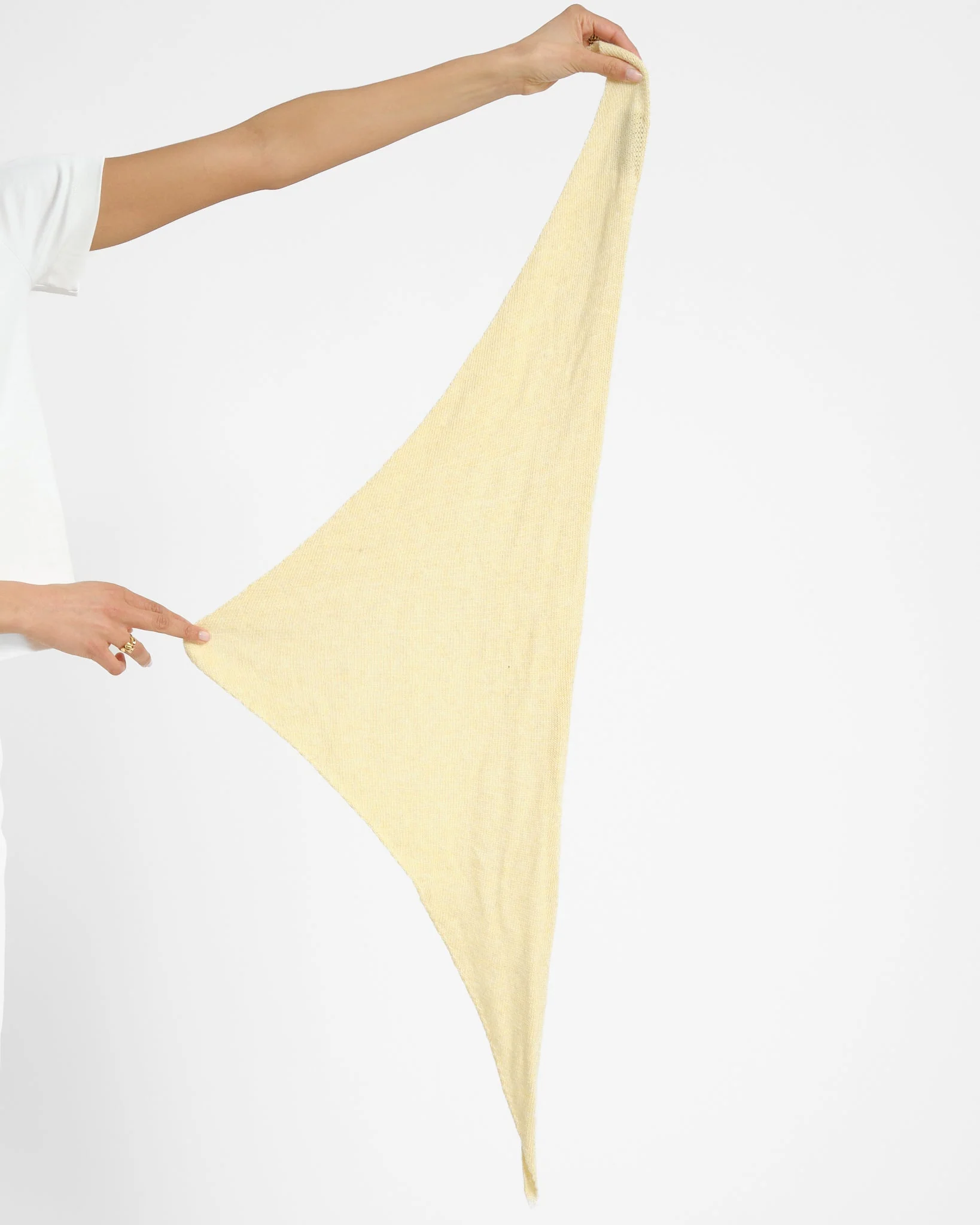 Scarf Kaia Uni Yellow - Image 4