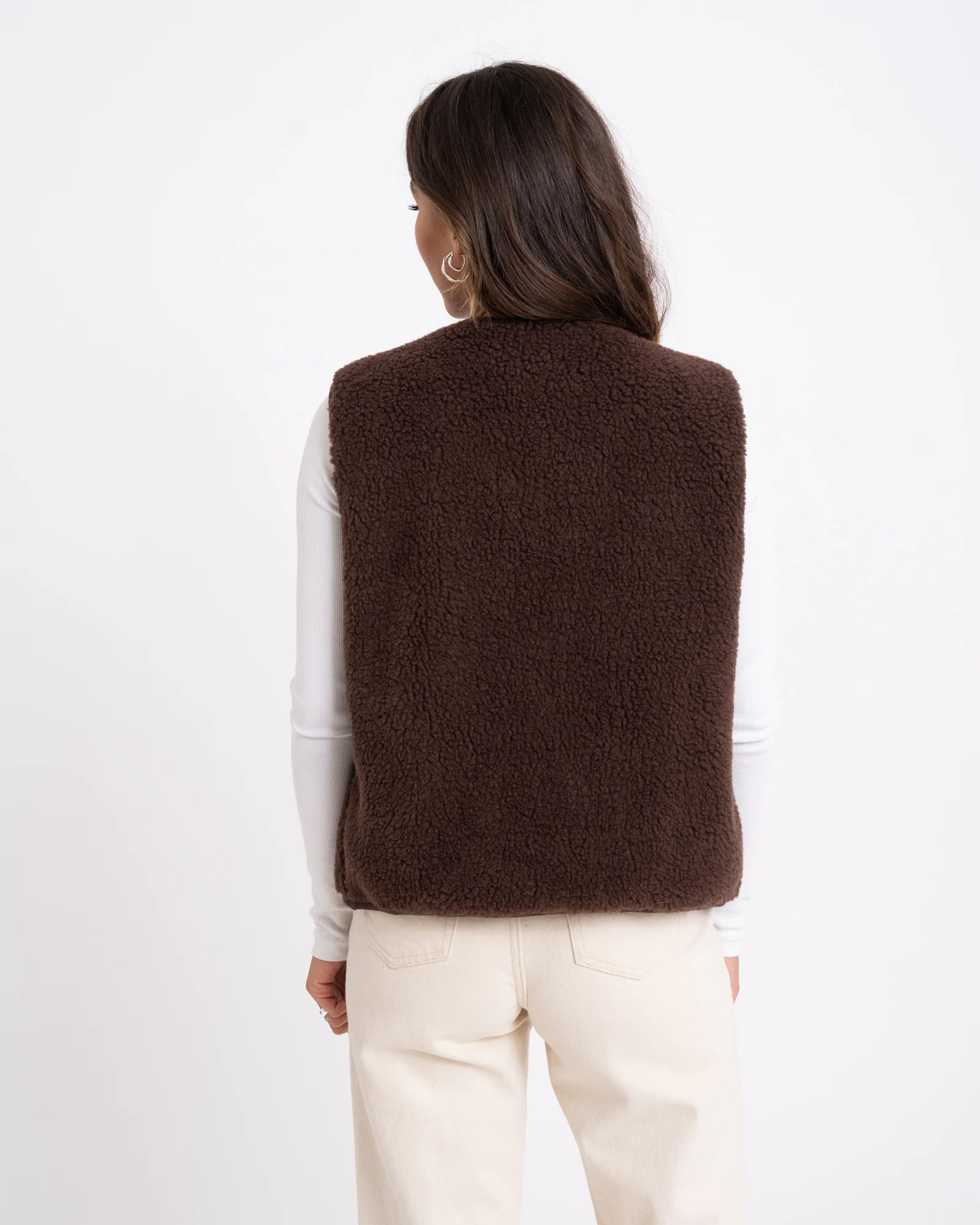 TILTIL Coco Gilet Teddy Brown One Size - Image 5