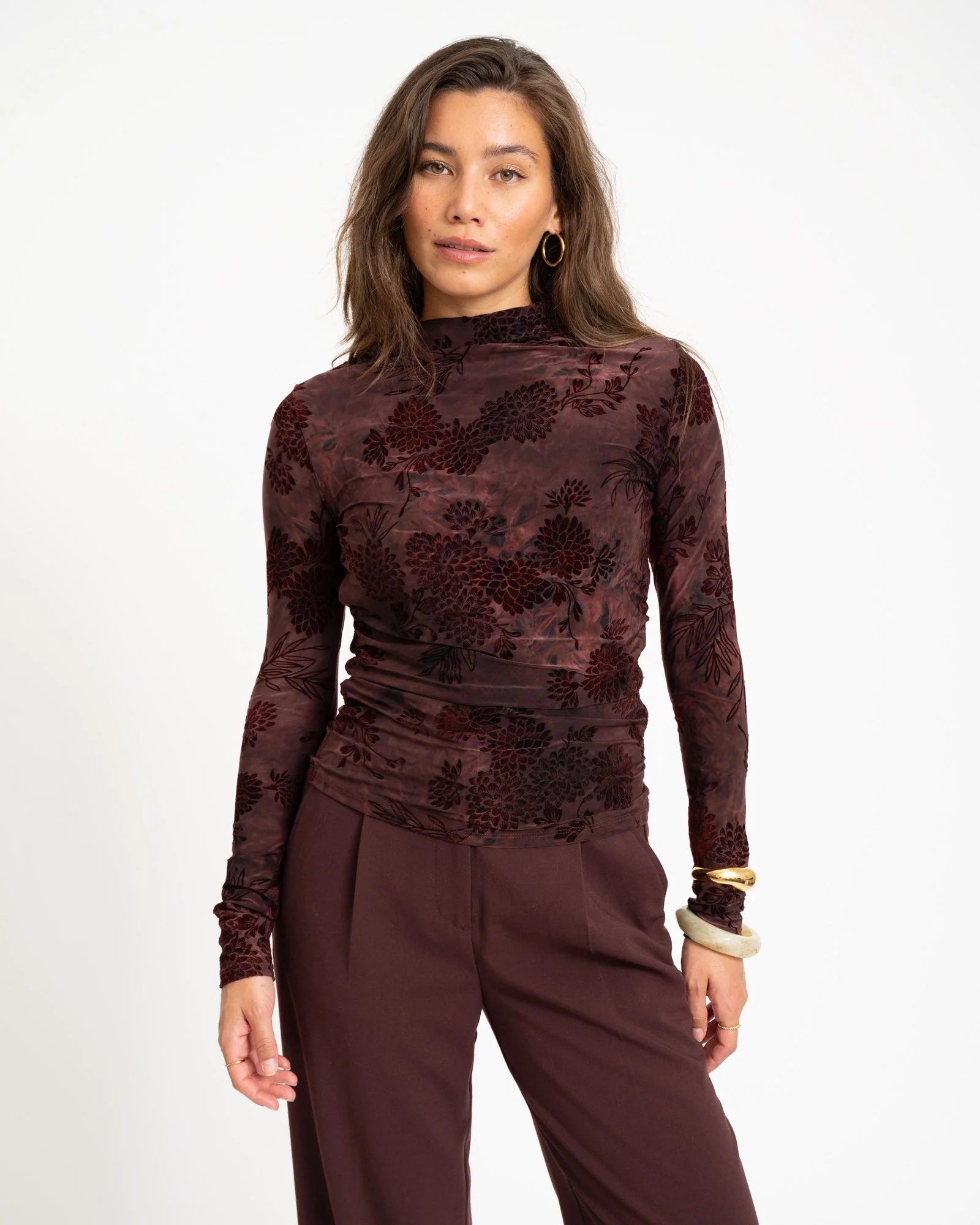 TILTIL Luna Longsleeve Draped Turtle Neck Bordeaux - Image 4