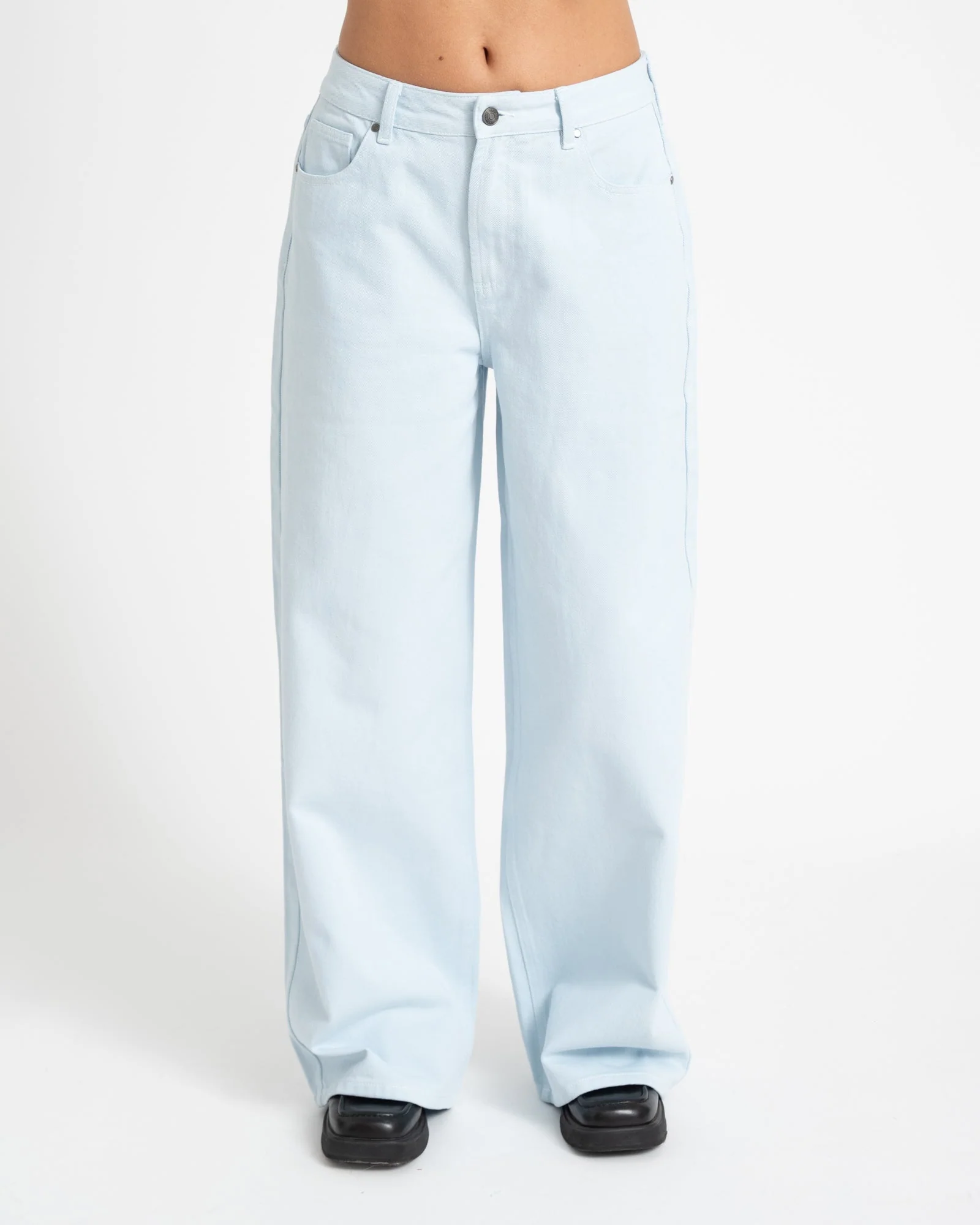 TILTIL Milo Baggy Jeans Baby Blue - Image 3
