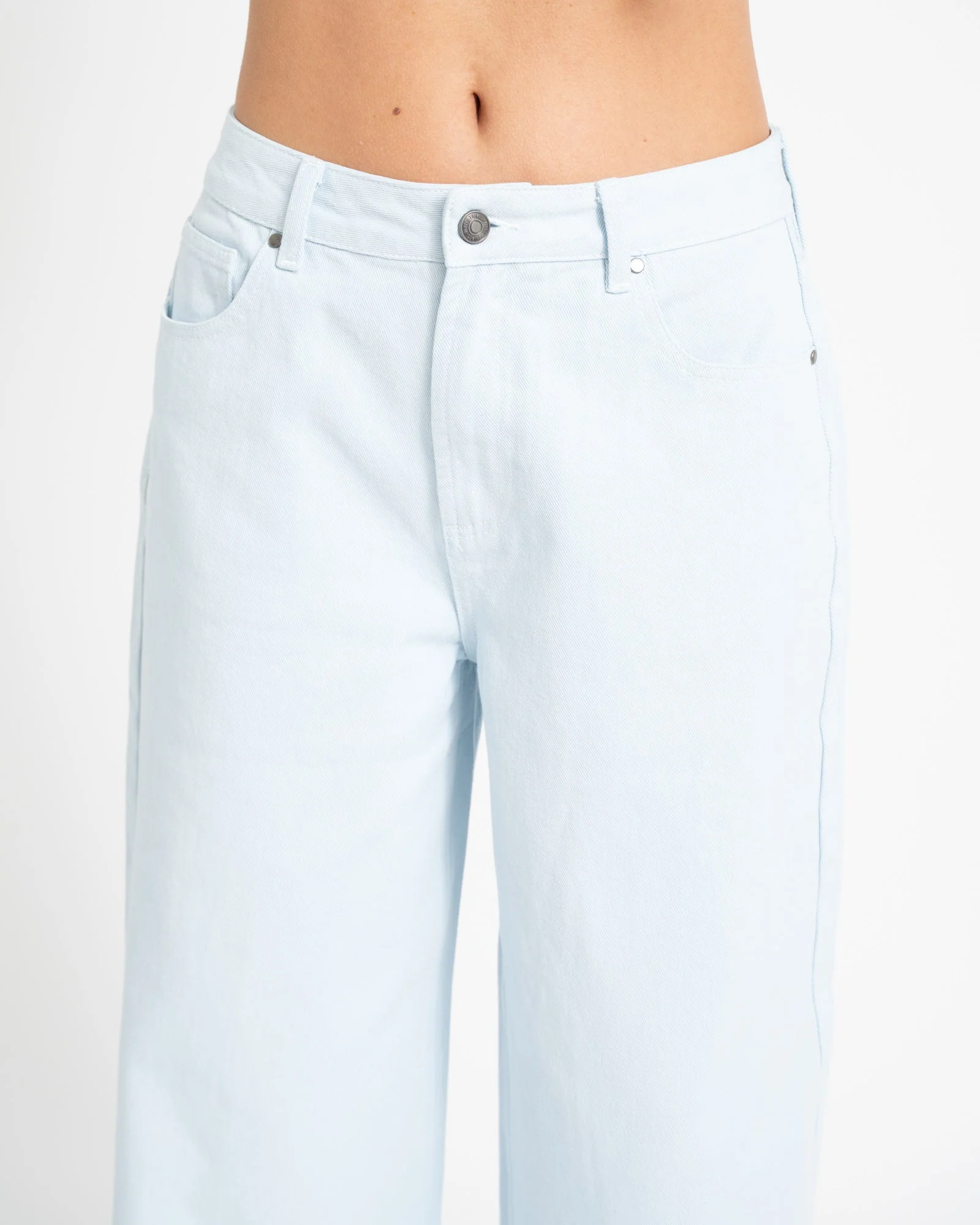 TILTIL Milo Baggy Jeans Baby Blue - Image 6
