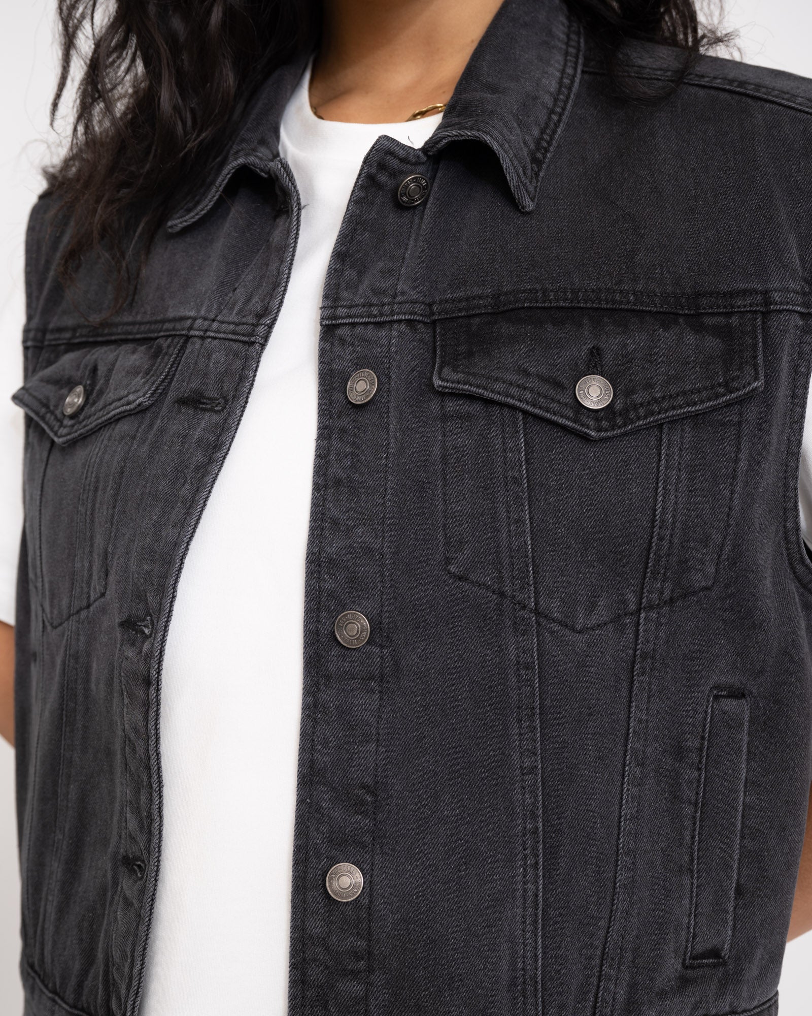TILTIL Mirte Gilet Oversized Washed Grey - Image 5