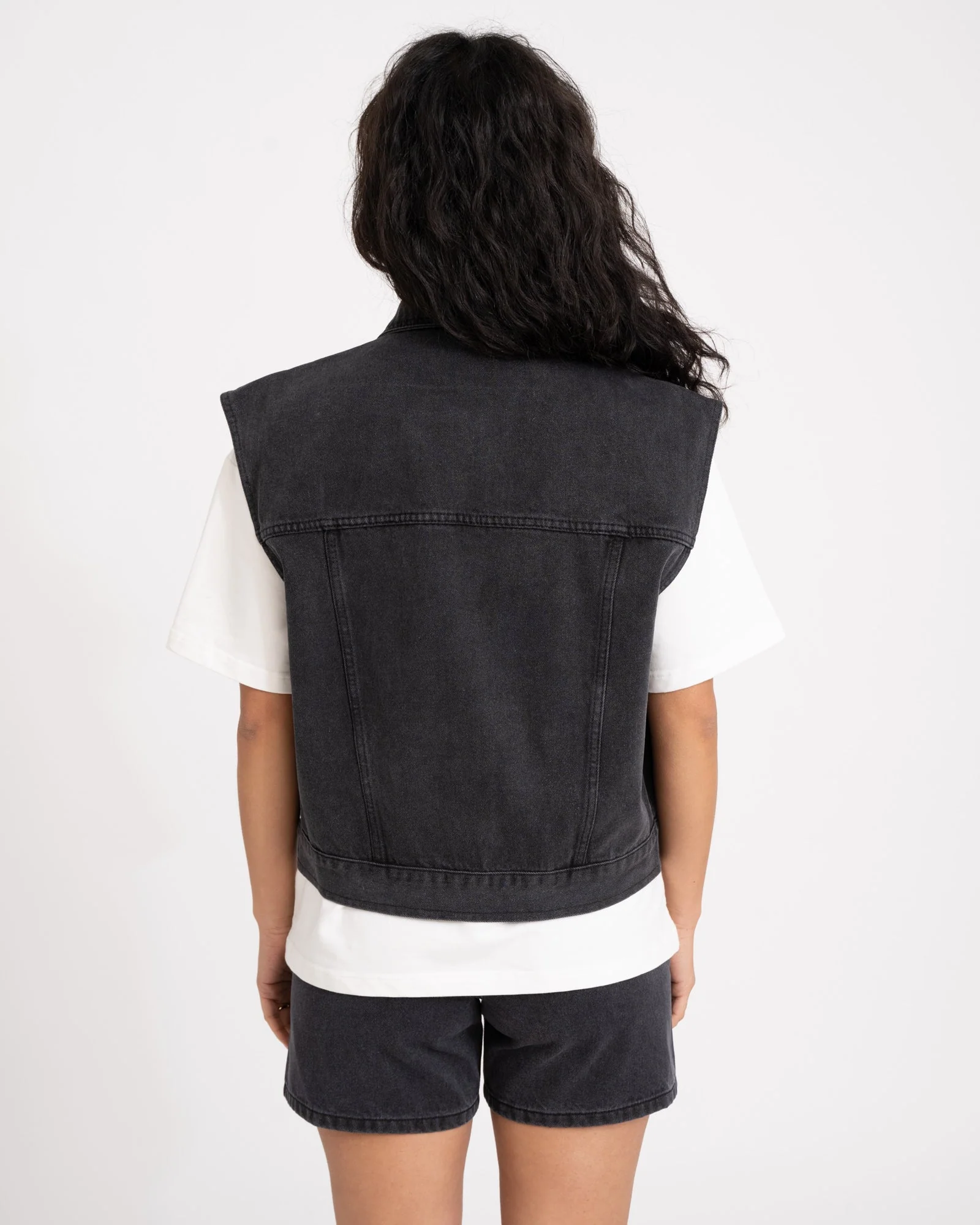 TILTIL Mirte Gilet Oversized Washed Grey - Image 7