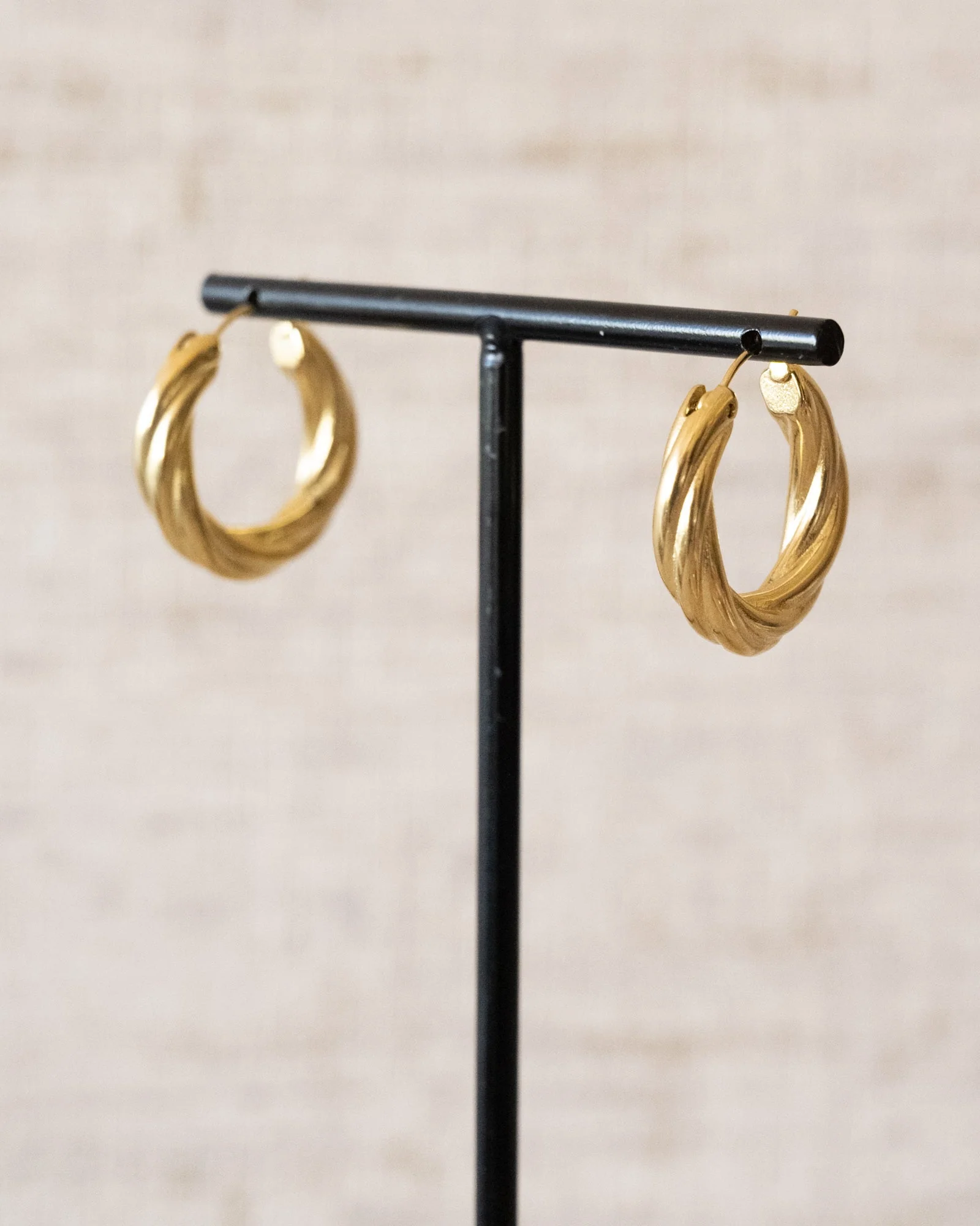 TILTIL Set of 2 Hoop Goldplated Amy - Image 6